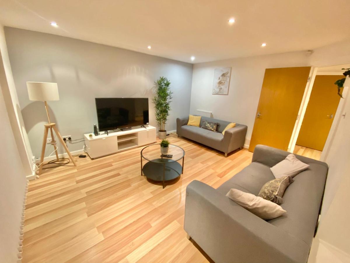 מנצ'סטר Large 5-Bed City Centre Townhouse With Secure Parking מראה חיצוני תמונה